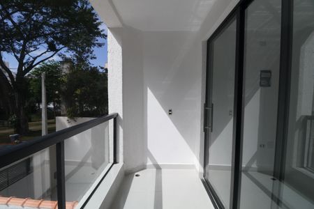 Casa para alugar com 120m², 2 quartos e 1 vaga Casa para alugar com 120m², 2 quartos e 1 vagaVaranda da Suíte 1