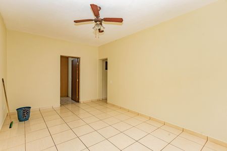 Sala de casa para alugar com 3 quartos, 100m² em Vila Brasilina, São Paulo