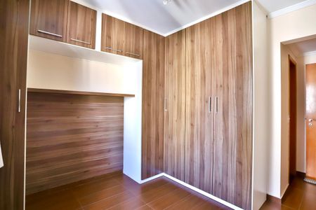 Apartamento para alugar com 82m², 3 quartos e 2 vagas Apartamento para alugar com 82m², 3 quartos e 2 vagasSuíte