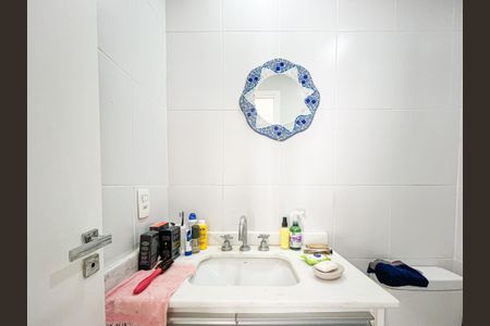 Apartamento à venda com 38m², 1 quarto e 1 vaga Apartamento à venda com 38m², 1 quarto e 1 vagaBanheiro