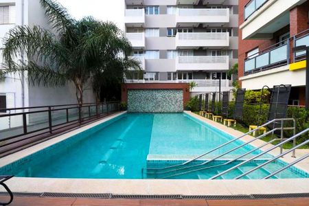 Apartamento à venda com 38m², 1 quarto e 1 vaga Apartamento à venda com 38m², 1 quarto e 1 vagaÁrea comum - Piscina