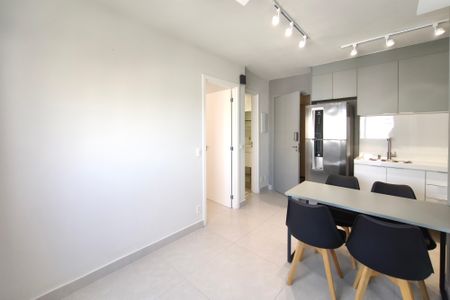 Sala de apartamento para alugar com 1 quarto, 45m² em Jardim Ipaussurama, Campinas