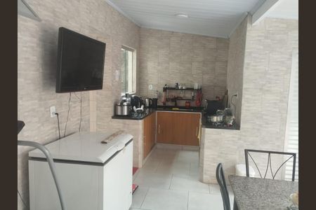 Casa à venda com 210m², 2 quartos e 3 vagas