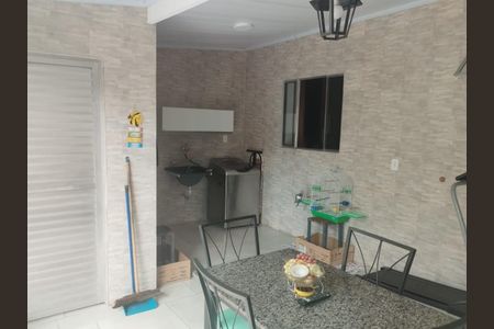 Casa à venda com 210m², 2 quartos e 3 vagas