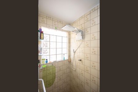 Casa à venda com 166m², 3 quartos e 2 vagasBanheiro 1