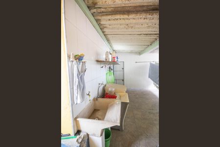 Casa à venda com 166m², 3 quartos e 2 vagasÁrea de Serviço