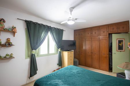 Casa à venda com 166m², 3 quartos e 2 vagasQuarto 2