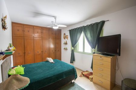 Casa à venda com 166m², 3 quartos e 2 vagasQuarto 2