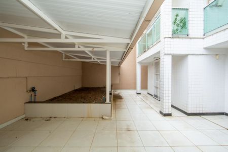 Apartamento à venda com 180m², 3 quartos e 2 vagasÁrea comum