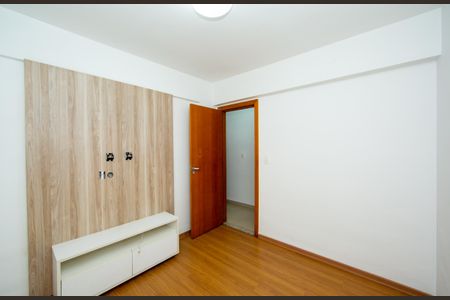 Apartamento à venda com 180m², 3 quartos e 2 vagasQuarto