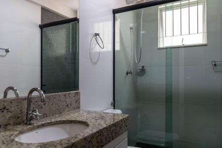 Apartamento à venda com 180m², 3 quartos e 2 vagasBanheiro Social