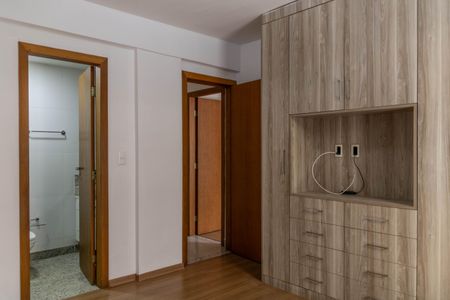 Suíte de apartamento à venda com 3 quartos, 180m² em Prado, Belo Horizonte