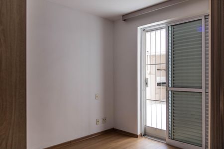 Apartamento à venda com 180m², 3 quartos e 2 vagasQuarto 1