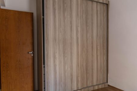 Apartamento à venda com 180m², 3 quartos e 2 vagasQuarto 1