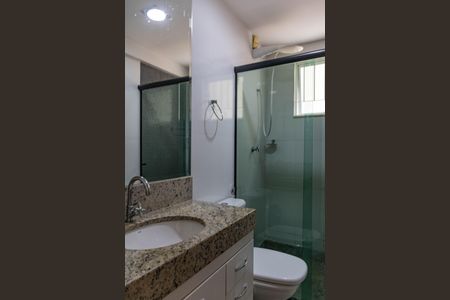 Apartamento à venda com 180m², 3 quartos e 2 vagasBanheiro Social