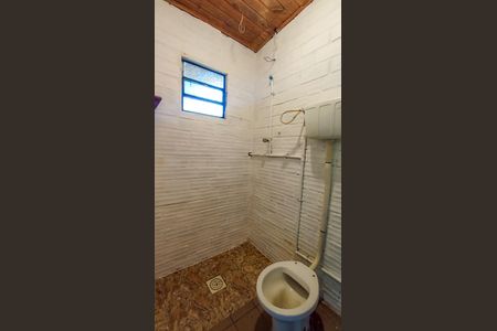 Banheiro Social de casa para alugar com 1 quarto, 27m² em Hípica, Porto Alegre