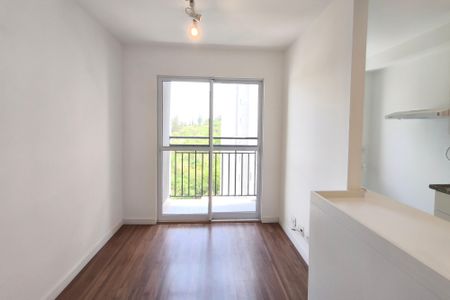 Sala de apartamento para alugar com 2 quartos, 45m² em Jardim Ipaussurama, Campinas