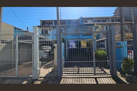 Casa à venda com 106m², 3 quartos e 2 vagasFachada