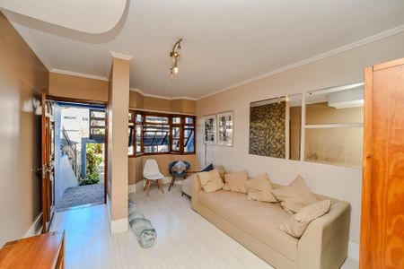 Sala de casa à venda com 3 quartos, 106m² em Jardim Itu, Porto Alegre