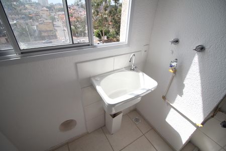 Apartamento para alugar com 57m², 2 quartos e 1 vagaCozinha e Área de Serviço