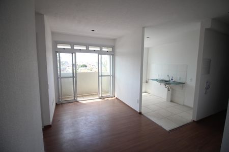 Sala de apartamento para alugar com 2 quartos, 57m² em Jk, Contagem