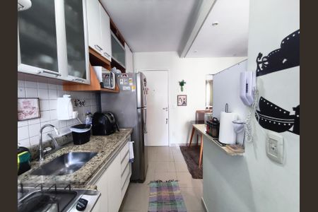 Apartamento à venda com 54m², 2 quartos e 1 vagaCozinha