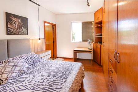 Apartamento à venda com 101m², 3 quartos e 2 vagasSuíte