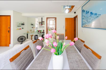 Sala de apartamento à venda com 3 quartos, 101m² em Buritis, Belo Horizonte