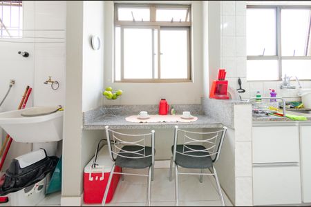 Apartamento à venda com 101m², 3 quartos e 2 vagasCozinha