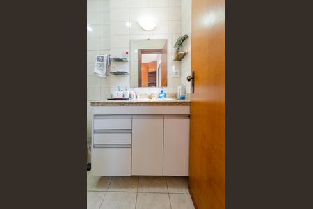 Apartamento à venda com 101m², 3 quartos e 2 vagasBanheiro suíte