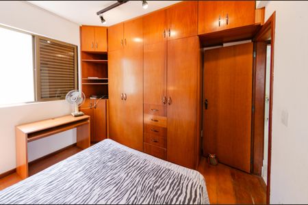 Apartamento à venda com 101m², 3 quartos e 2 vagasSuíte