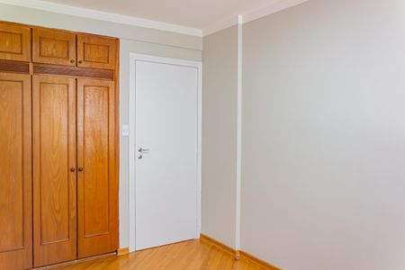Apartamento à venda com 130m², 3 quartos e 2 vagasQuarto 2