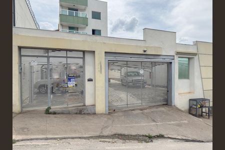 Apartamento para alugar com 158m², 4 quartos e 2 vagasFachada