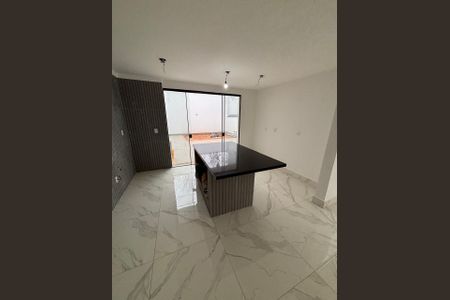 Casa à venda com 125m², 3 quartos e 3 vagasCozinha