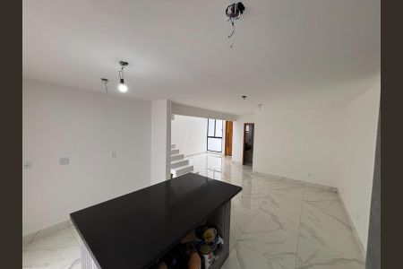 Casa à venda com 125m², 3 quartos e 3 vagasCozinha