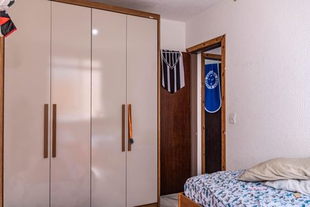 Apartamento à venda com 68m², 3 quartos e 1 vagaQuarto 2