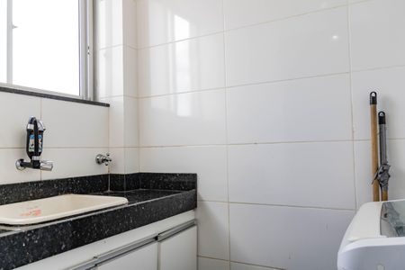 Apartamento à venda com 68m², 3 quartos e 1 vagaÁrea de Serviço