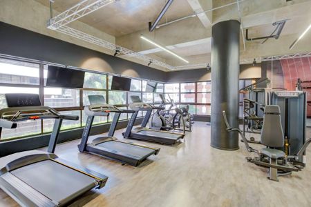 Studio à venda com 32m², 1 quarto e 1 vaga Studio à venda com 32m², 1 quarto e 1 vagaÁrea Comum - Academia