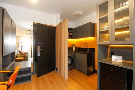 Studio à venda com 32m², 1 quarto e 1 vaga Studio à venda com 32m², 1 quarto e 1 vagaStudio