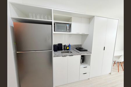 Apartamento à venda com 26m², 1 quarto e sem vaga Apartamento à venda com 26m², 1 quarto e sem vagaStudio