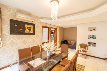 Casa à venda com 250m², 3 quartos e 4 vagasSala de Jantar