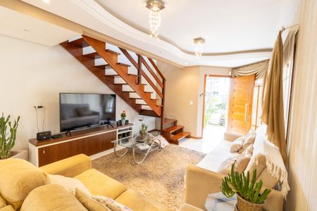 Casa à venda com 250m², 3 quartos e 4 vagasSala