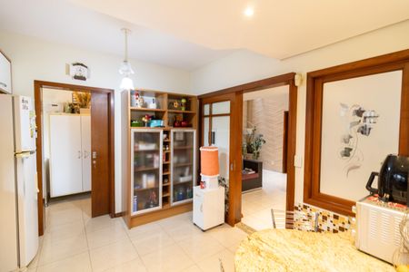 Casa à venda com 250m², 3 quartos e 4 vagasCozinha