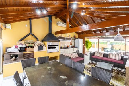 Casa à venda com 250m², 3 quartos e 4 vagasChurrasqueira