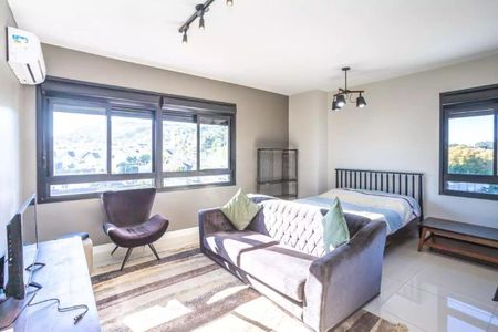 Quarto de kitnet/studio à venda com 1 quarto, 38m² em Partenon, Porto Alegre