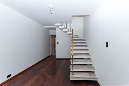 Casa à venda com 140m², 3 quartos e 1 vaga