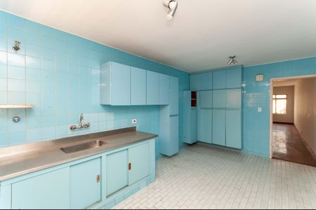 Casa à venda com 140m², 3 quartos e 1 vaga