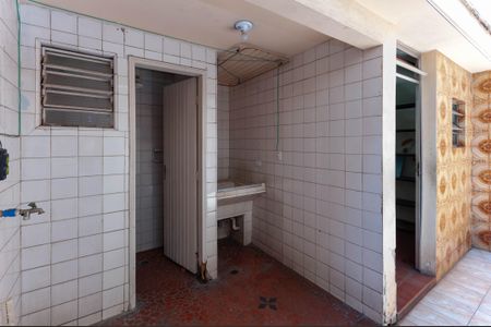 Casa à venda com 140m², 3 quartos e 1 vaga