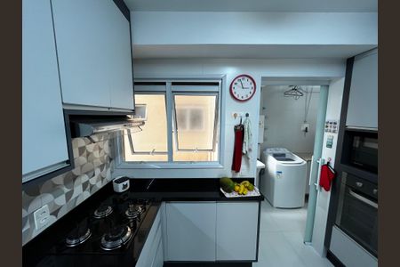 Apartamento à venda com 126m², 3 quartos e 2 vagasCozinha