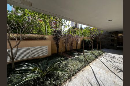 Apartamento à venda com 126m², 3 quartos e 2 vagasÁrea externa